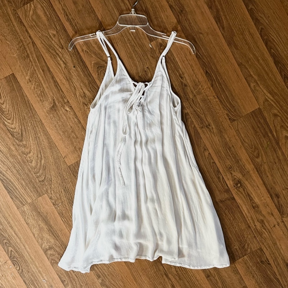 ROXY Beach Summer Adventure White Textured Lace Front Classic Swim Cover